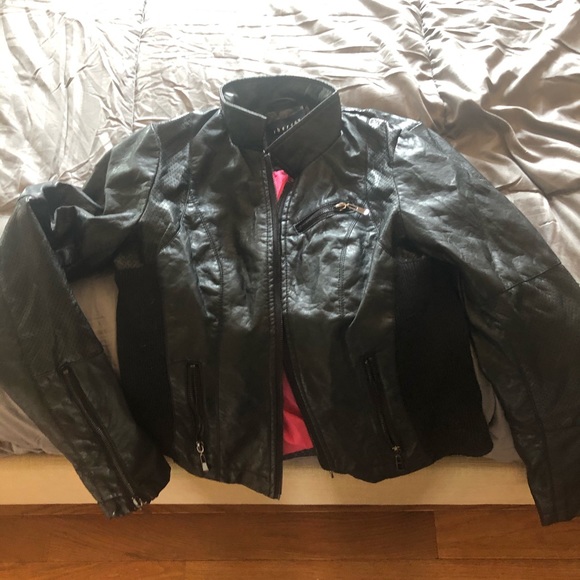 Jackets & Blazers - LIKE NEW Black Bomber coat